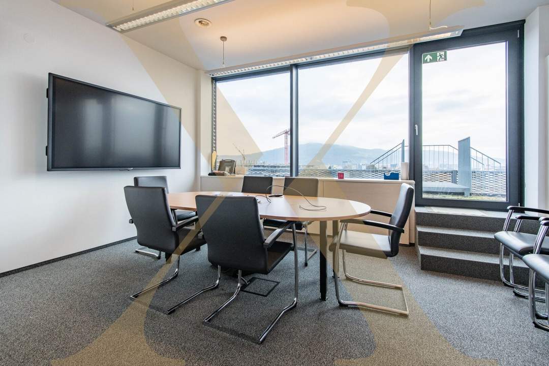 Großzügige Bürofläche mit zwei Dachterrassen im ETECH-Center Linz zu vermieten!