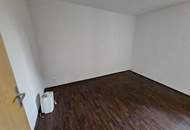 Unbefristete 2-Zimmer-Wohnung mit Balkon!