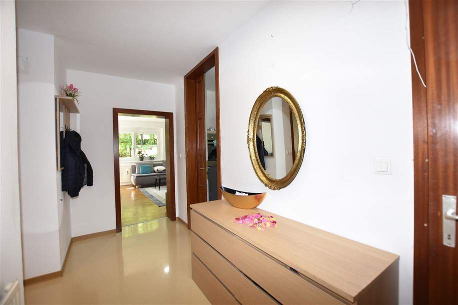 Geräumige Wohnung mit ruhiger Loggia und Blick ins Grüne, Wohnung-kauf, 214.800,€, 8051 Graz(Stadt)