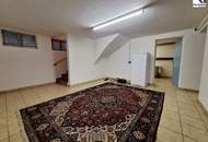 360 TOUR / Besonders charmante, gepflegte Einfamilienvilla in bester Lage von Krumpendorf am Wörthersee
