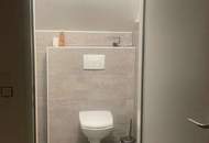 Großes Haus mit Baureserve – 8 Zimmer &amp; zwei Grundstücke mit Entwicklungspotenzial