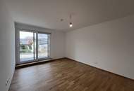 Erstbezug !! Traumhafte Doppelhaushälfte , Wohnkeller mit Garten und 2 Stellplätzen!