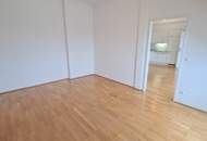 Befristet vermietete 2-Zimmmer- Dachgeschosswohnung - Garten-/Hofseitig ausgerichtet!