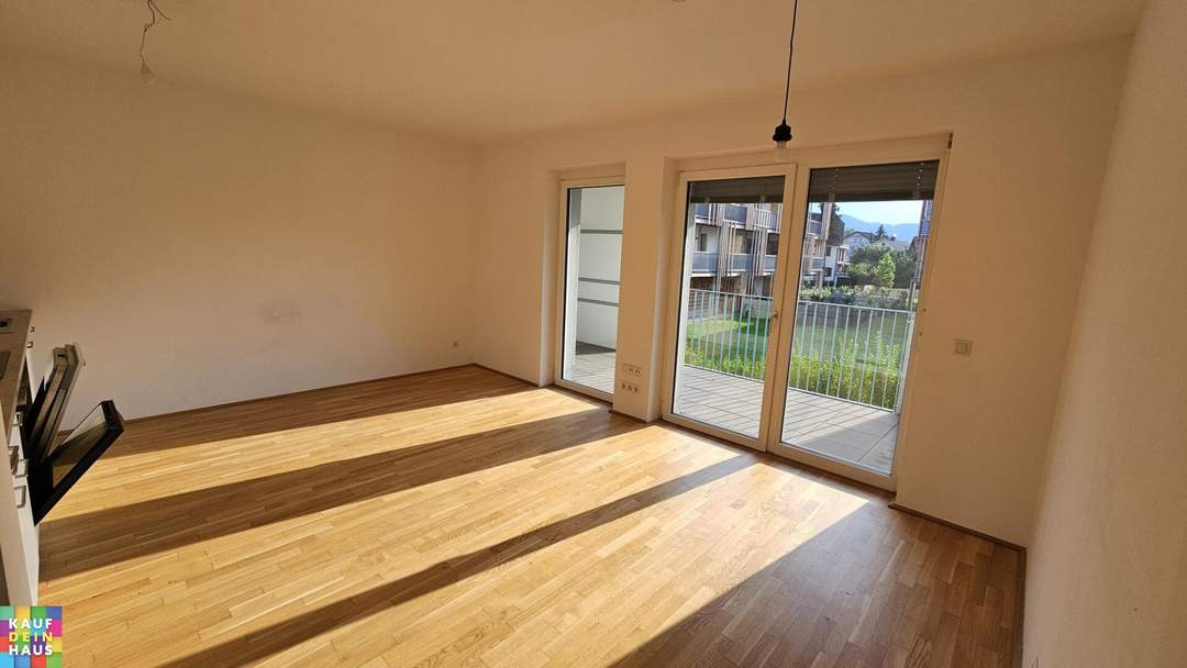 Kleine 2 Zimmerwohnung mit großem Westbalkon und Einbauküche!