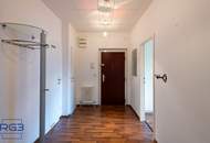 Wohnen mit Weitblick – helle 2-Zimmer-Wohnung im 6. Stock mit Loggia