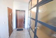 Renovierungsbedürftige 3-Zimmer-Loggia-Wohnung in guter Lage!