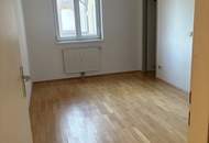 2 Zimmer mit Aussenfläche und Grünblick - in der Stadtmitte