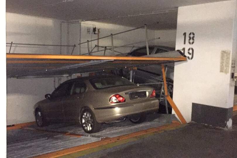 KFZ-Stellplatz in der Billrothstraße / nahe Peter-Jordan-Straße!, Kleinobjekte-miete, 89,00,€, 1190 Wien 19., Döbling