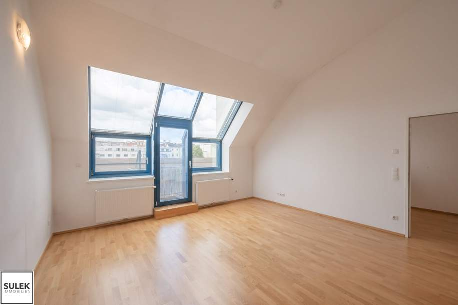 **ab Juni** Klimatisierte Dachgeschosswohnung mit sonniger Terrasse &amp; perfekter Anbindung!, Wohnung-miete, 1.495,00,€, 1150 Wien 15., Rudolfsheim-Fünfhaus