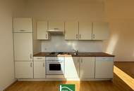 Freundliche DG-Wohnung in Sechshaus - 5 Gehminuten zu U4 und U6! Schlafzimmer in Hofruhelage!