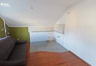 Einfamilienfamilienhaus mit Werkstatt & Lagerhalle, Garage und großem Garten mit Pool