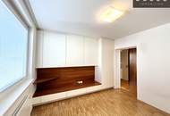 GENIALE RAUMAUFTEILUNG | 3 ZIMMERWOHNUNG | MIT STELLPLATZ IM HOF | ELEGANT MÖBLIERT | RODLERGASSE