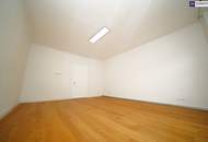 VOLLSANIERT & ZUM WOHLFÜHLEN! Hochwertig sanierte Altbauwohnung mit Charme, Raum & Qualität