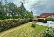Großzügiges Wohnhaus mit Pool, Heimkino und Sauna in ruhiger Lage!