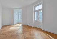 Erstbezug: helle Altbauwohnung mit gutem Grundriss!