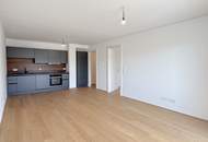2-Zimmer-Wohnung mit moderner Küche, Balkon und Lift