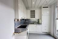 Bregenz - Zentrale Innenstadtlage, auf fast 90 m2 Wohnfläche, 3. Stock, Aussicht von 2 Balkonen auf die Dächer der Stadt.