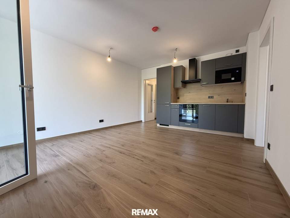 3-Zimmer-Erstbezug mit Balkon – Top-Lage &amp; bezugsfertig!