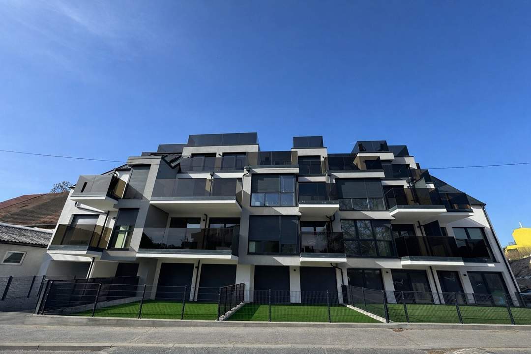 Luxury Living! Neubau - Balkon - elektrische Beschattung - Küche inkludiert - Nähe U2!