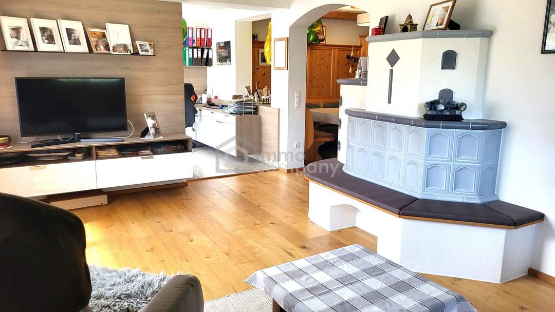 Preisreduktion! Ca. 11.000 m² großes Anwesen direkt am Waldrand mit Panoramablick - fast wie Alleinlage!