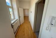 Wohnglück im Zentrum: Helle 2-Zimmer-Wohnung mit Charme