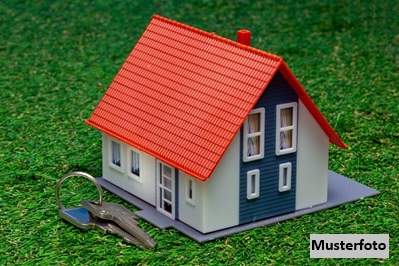 Entwicklungsgrundstück mit 3 Parzellen - Abbruchobjekt (ehem. Gasthaus) inkl. Saal, Gewerbeobjekt-kauf, 1.130.000,€, 5323 Salzburg-Umgebung