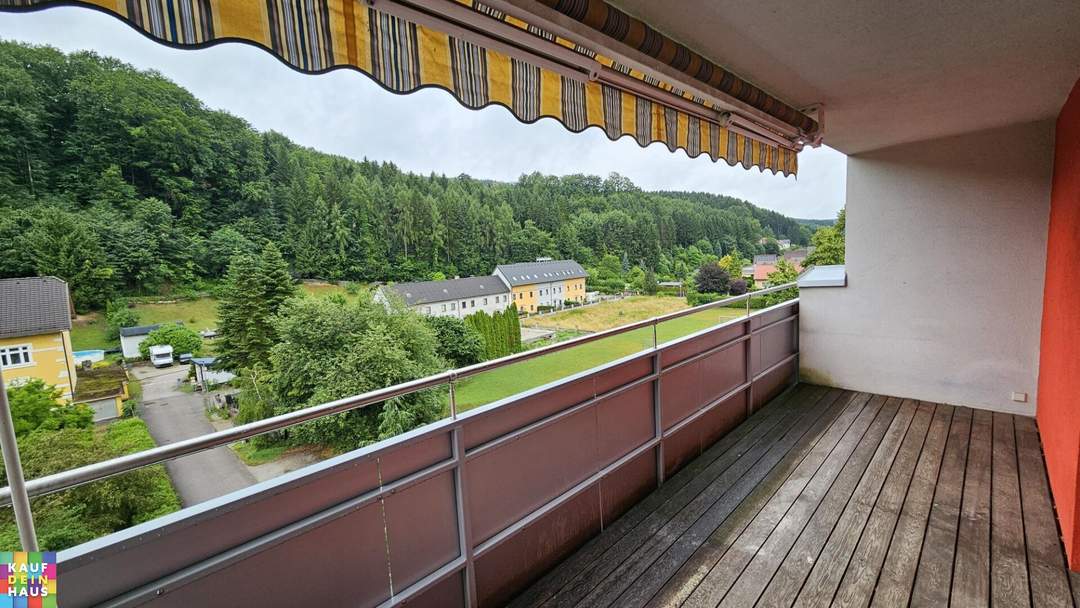 PROVISIONSFREIE GEFÖRDERTE 3 ZIMMERWOHNUNG