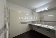 SONNIGES &amp; MODERNES TERRASSENDACHGESCHOSS