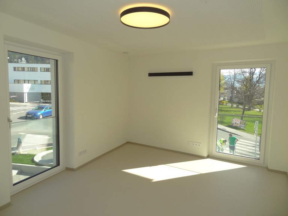 Top-Angebot ausschließlich für Ärzte und Physiotherapeuten: Hochwertige Praxisflächen in bester Lage von Mils zu mieten