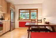 Hötting: Großzügige 3-Zimmer-Wohnung mit eigener Garage und traumhaftem Bergblick!
