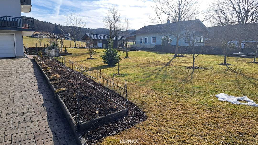 Baugrundstück am Naherholungsgebiet Kobernausserwald