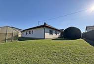 Bungalow mit Doppelgarage in beliebter Wohngegend