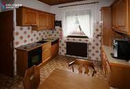 Ruhig gelegenes, gemütliches, sofort beziehbares Einfamilienhaus mit Terrasse, Kamin, Doppel-Garage und separatem Carport in Ritzing