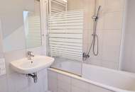 FERNBLICK, DACHGESCHOSS, 102 m2 Maisonette, 3 Zimmer, Komplettküche, Wannenbad, Parketten, Innstraße