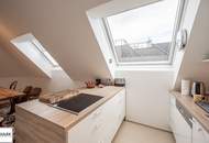 Ab Dezember: zentral begehbare 3 Zimmer Dachgeschoss Wohnung mit südseitigem Balkon im Herzen Döblings!