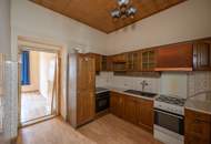 ++Q18++ sanierungsbedürftige 2-Zimmer Altbauwohnung mit viel Potenzial