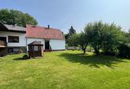 2 Häuser, ruhig gelegen, mit ebenem Garten