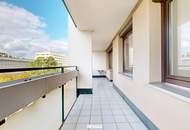 Barrierefreie Loggia-Wohnung mit vier Zimmern im 3. Liftstock
