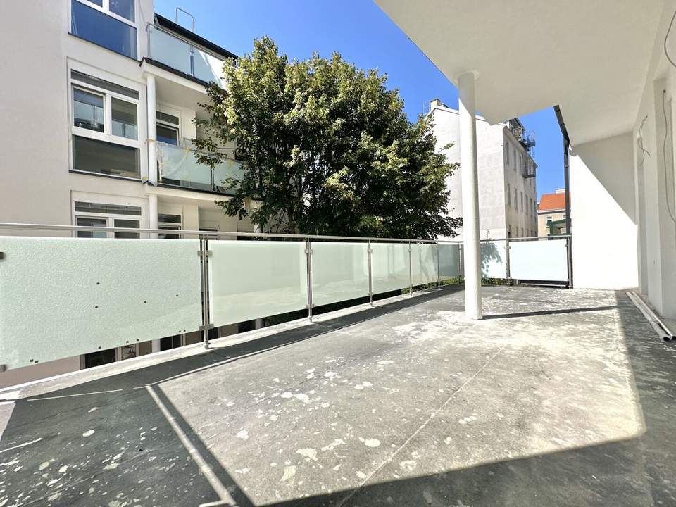 ! SOMMERAKTION PROVISIONSFREI KAUFEN ! Luxuriöse Wohnung: Erstbezug I Altbau I ca. 33 m² Außenfläche