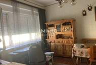 Großes Grundstück / 2.770m² mit einem Abrisshaus und einem Bauernhaus