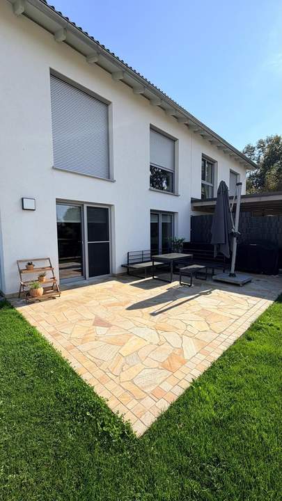 Stilvoll-Sonnig-Smart - Traumhafte Doppelhaushälfte!