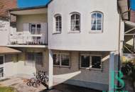 Außergewöhnliche, großzügige Wohnung im Zentrum mit Sonnenterrasse und 2 Parkplätzen
