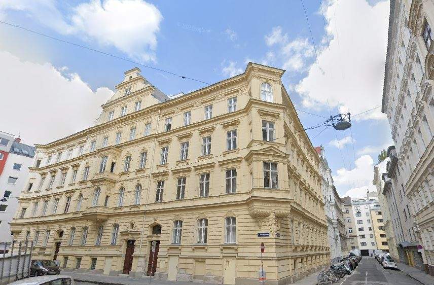 4-Zimmer-Altbauwohnung in Toplage – Nähe Augarten und Donaukanal! 3er-WG möglich!