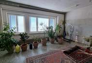 Großzügiges Mehrfamilienhaus mit viel Potenzial