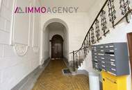 ERSTBEZUG! CHARMANTER 2 ZIMMER ALTBAU, U3 NÄHE