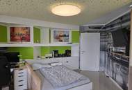 Ein Ort zum Glücklichsein - Charmantes Einfamilienhaus mit Pool, Sauna, Doppelgarage, Carport und sonnigem Garten