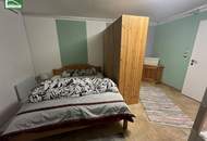 RUHIGES WOHNEN AM WASSER - Bungalow mit Blick ins Grüne mit direktem Badezugang! Erholung pur! Möbliert. - WOHNTRAUM