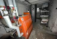 Großzügiges Wohnhaus auf großem Grundstück in idyllischer Lage! Sanierungsbedürftig!