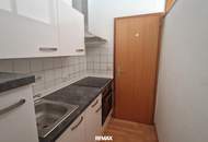 Zentrale Lage: Garconniere mit Loggia und TG-Abstellplatz