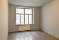 Renovierungsbedürftige Alteigentumswohnung Nähe Volksoper